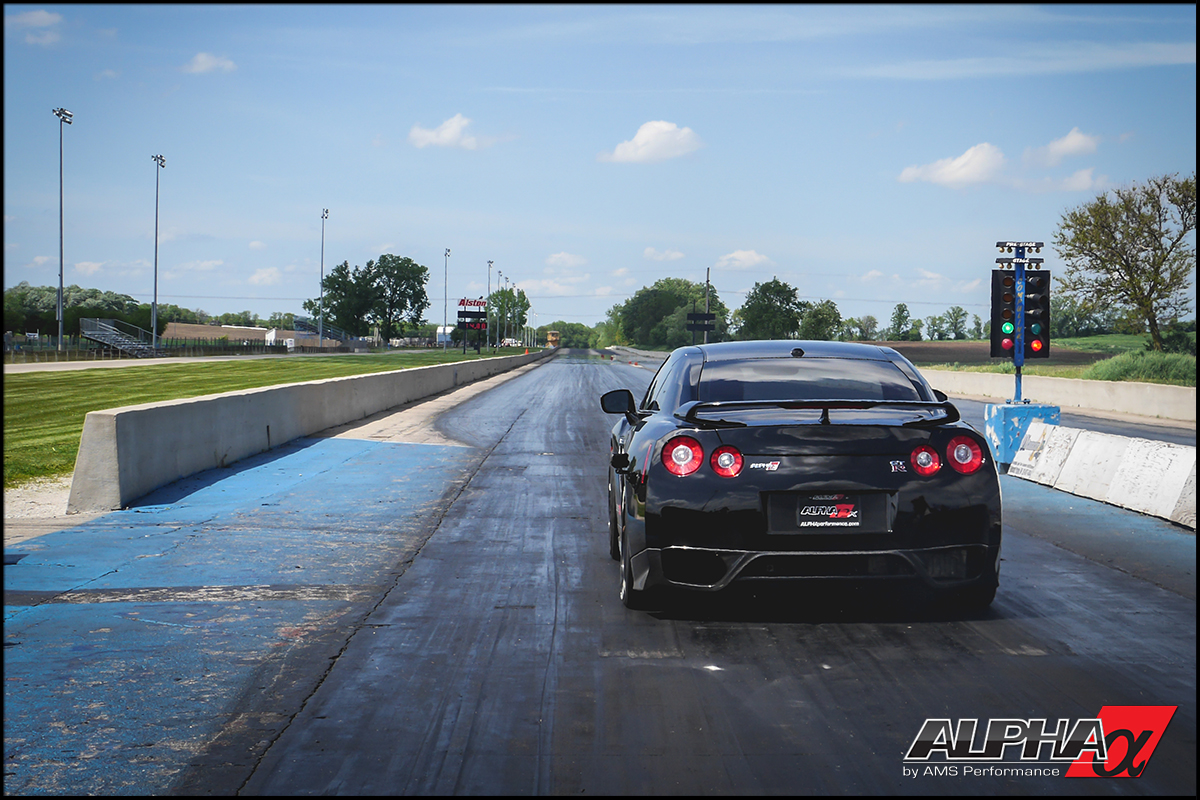 Alpha 12x R35 GT-R on its way to another LOW 8 second pass