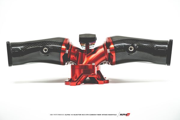 Alpha_r35_GTR_CF_Manifold_Rail-8-1.jpg