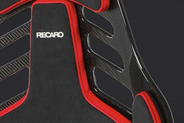 recaro-podium-detail-alcantara